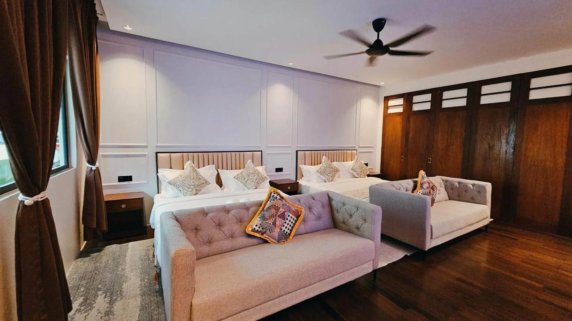 The Palm Suite At Lava Mansion George Town Hotel