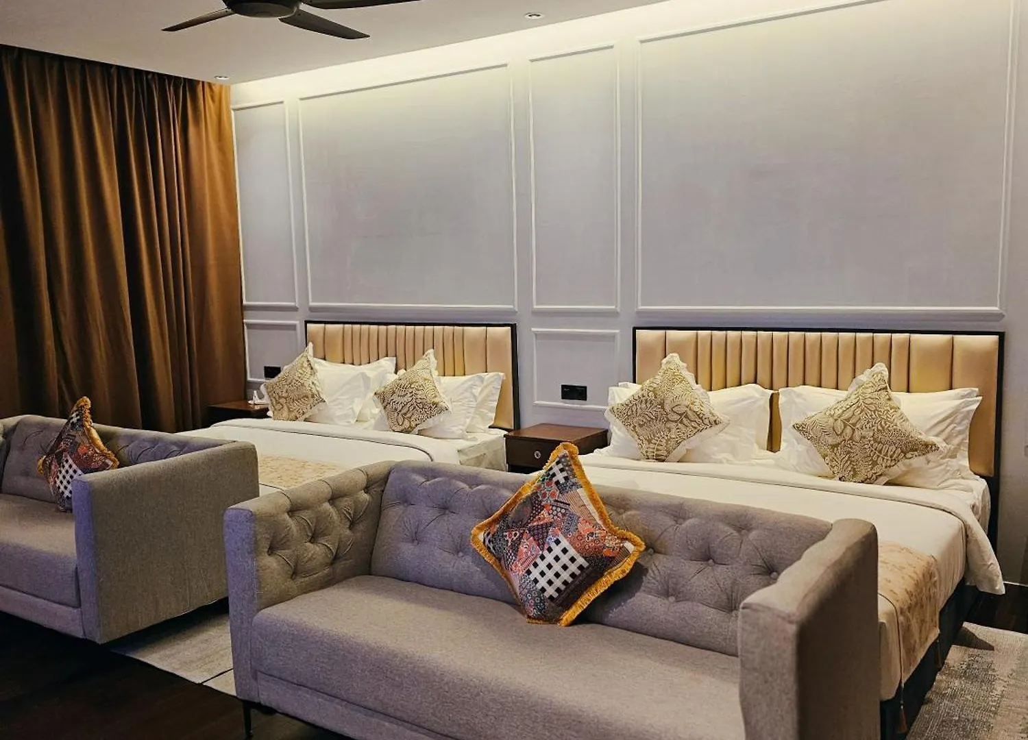 The Palm Suite At Lava Mansion George Town Hotel