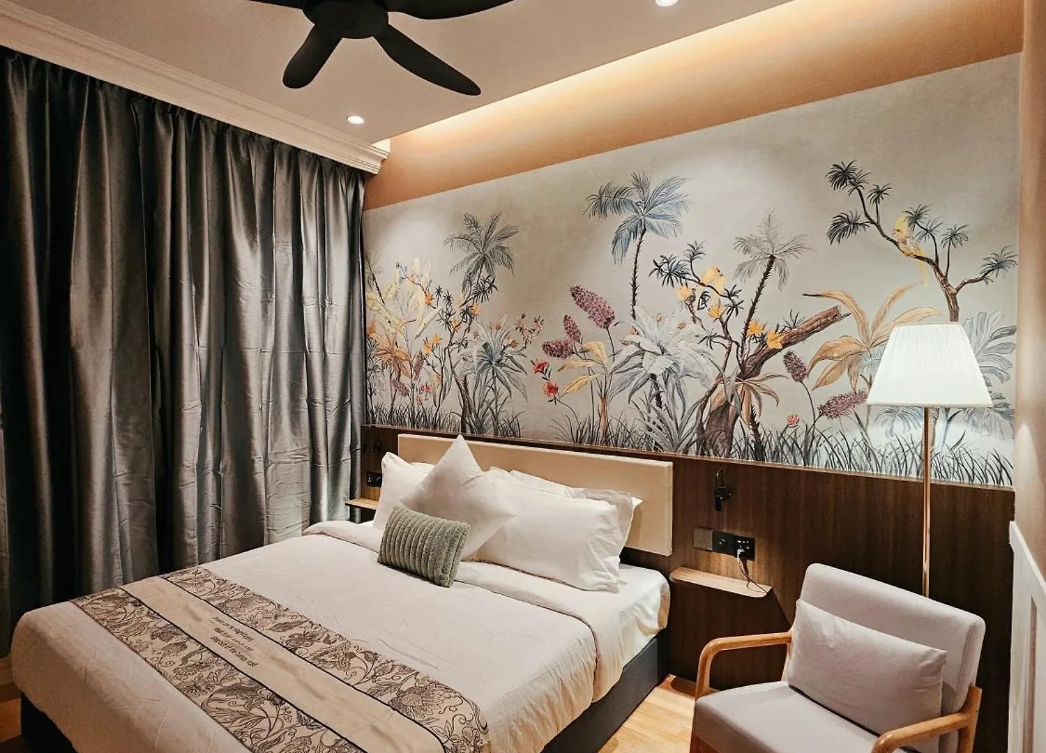 The Palm Suite At Lava Mansion George Town 4*,